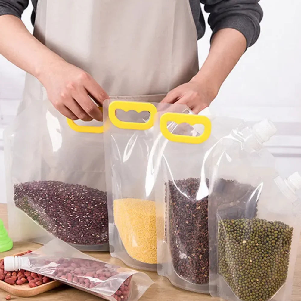 Grain rice bags - Sealed grain storage containers with LIDS for moisture prevention, essential for home use. Kitchen storage, su
