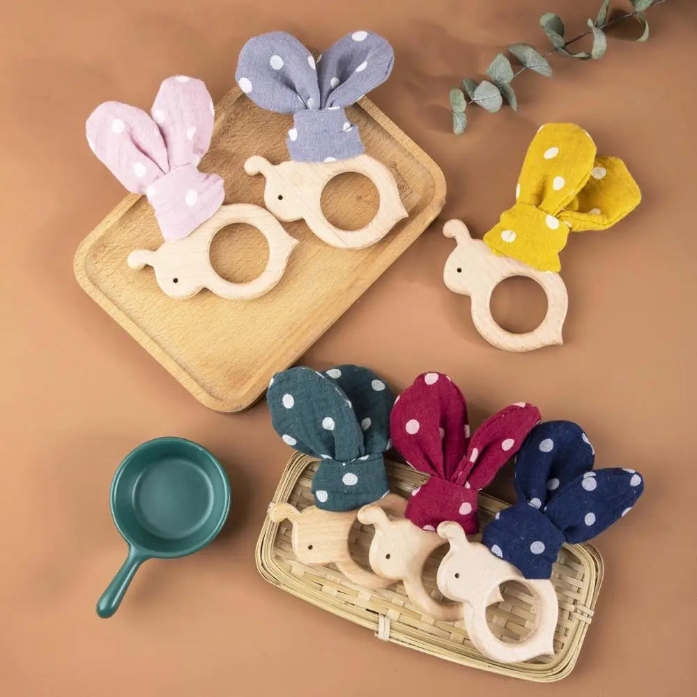 10pc Baby Wooden Teether Beech Bee Pacifier Teeth Pendant Wooden Baby Gym Toys Montessori Animals Baby Products Newborn Gift Kid