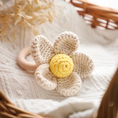 1pc Baby Flower Teether for Baby Cute Rattle Wooden Crochet Rattle Toys for Kids Wooden Babies Gym Montessori Children's Toys