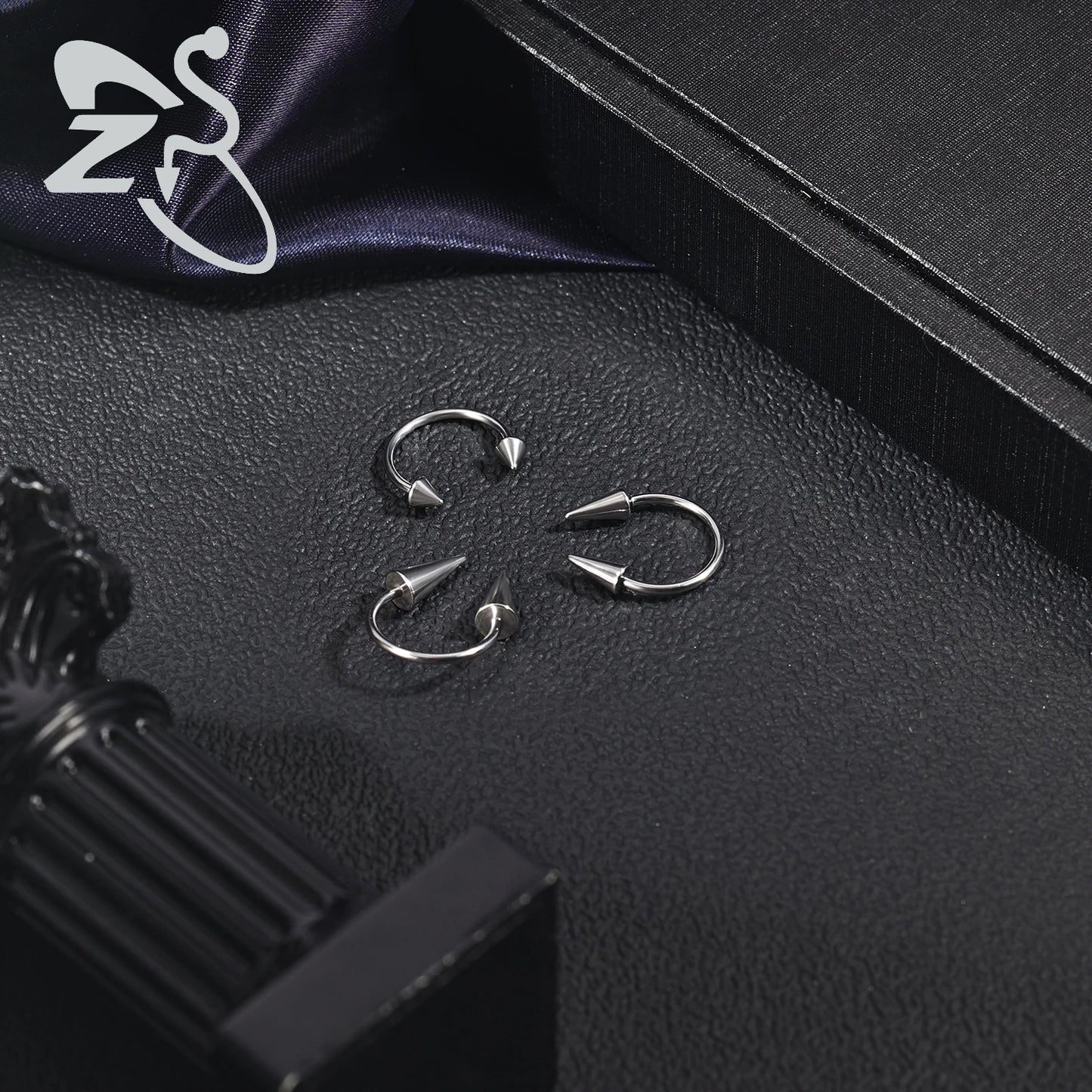 ZS 1PC 16G/18G Spike Nose Rings Stainless Steel Septum Clicker Silver Color Ear Helix Diath Internal Thread Tragus Piercing