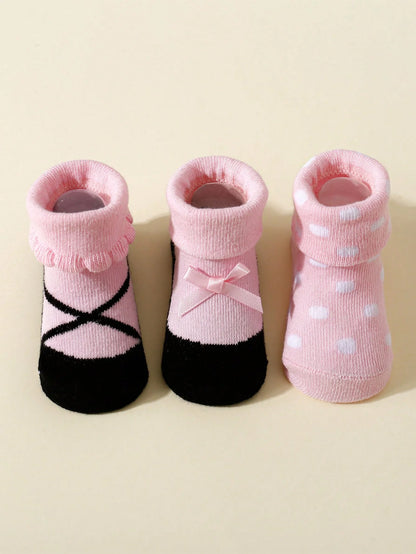3 Pairs of Cute and Ladylikes Short Socks for 0-24 Months Toddlers, Soft and Anti-Slip Ankle Socks Suitable for Spring and Autumn