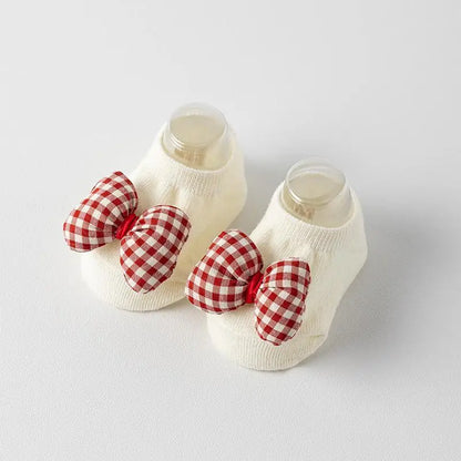 Newborns learning to walk on non slip flooring, spring and summer, 0-1 year old female baby boat socks