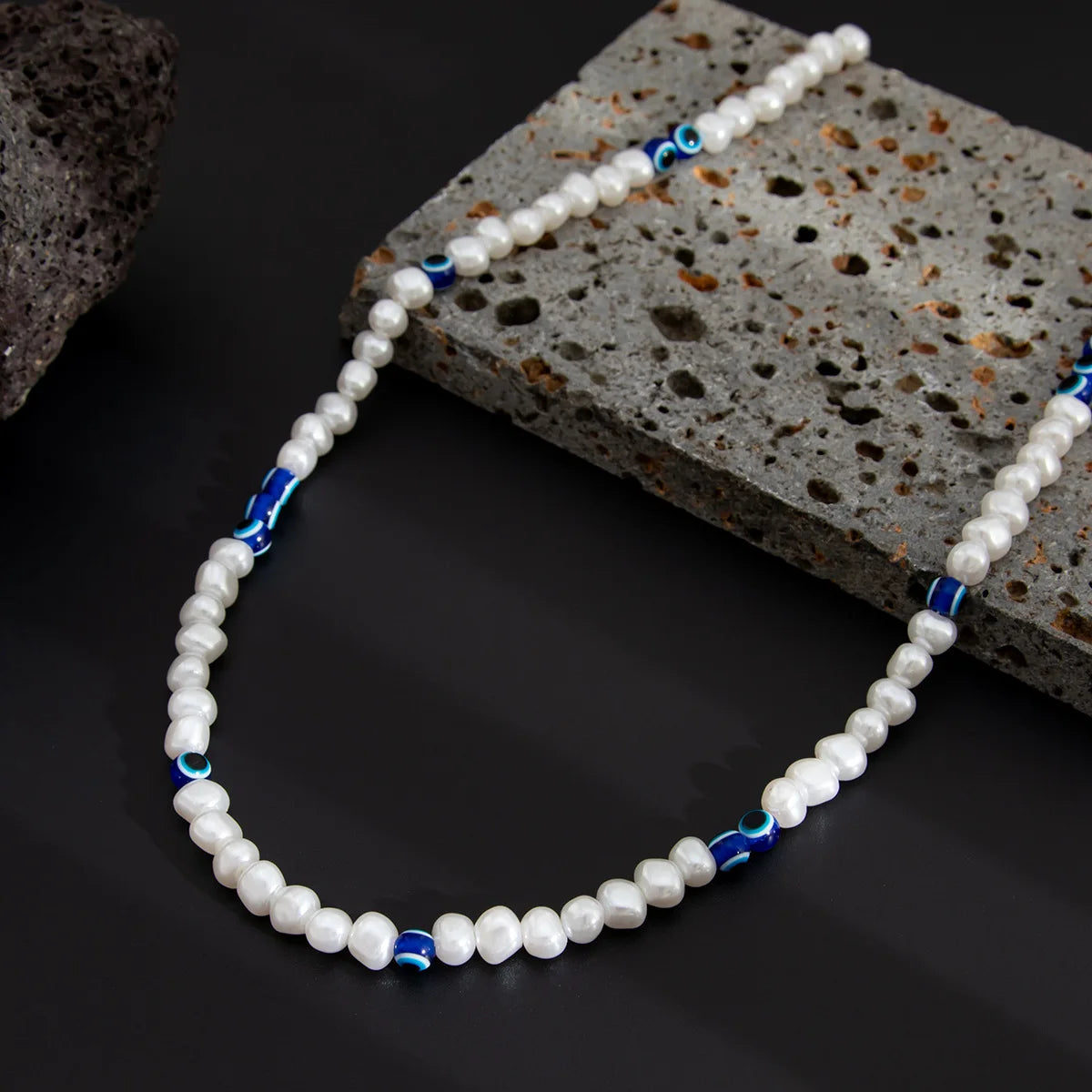 Retro Imitation Baroque Pearl Necklace For Men Hip Hop Eyes Beads Splicing Jewelry Trendy Party Accessories Gifts