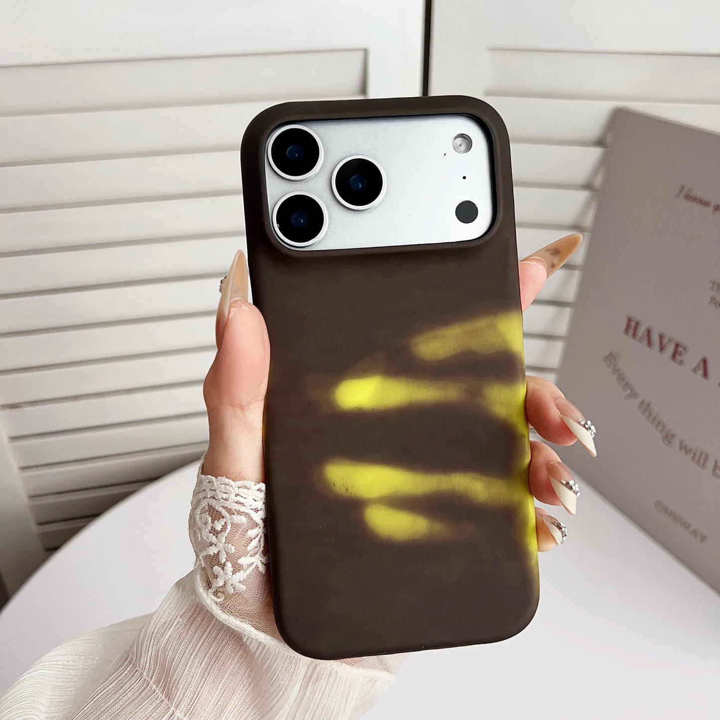 Thermal Sensing Color Changing Phone case for iPhone 17 Air 16 15 14 Plus 13 12 11 Pro Max with Wonderful Sensation Shock Cover