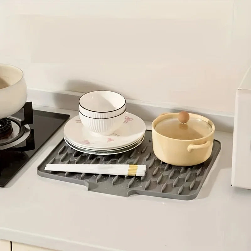 Silicone Dish Drying Mat, Waterproof Sink Side Draining Pad for Dishes Glasses Countertop Protector, Essential Kitchen Gadget