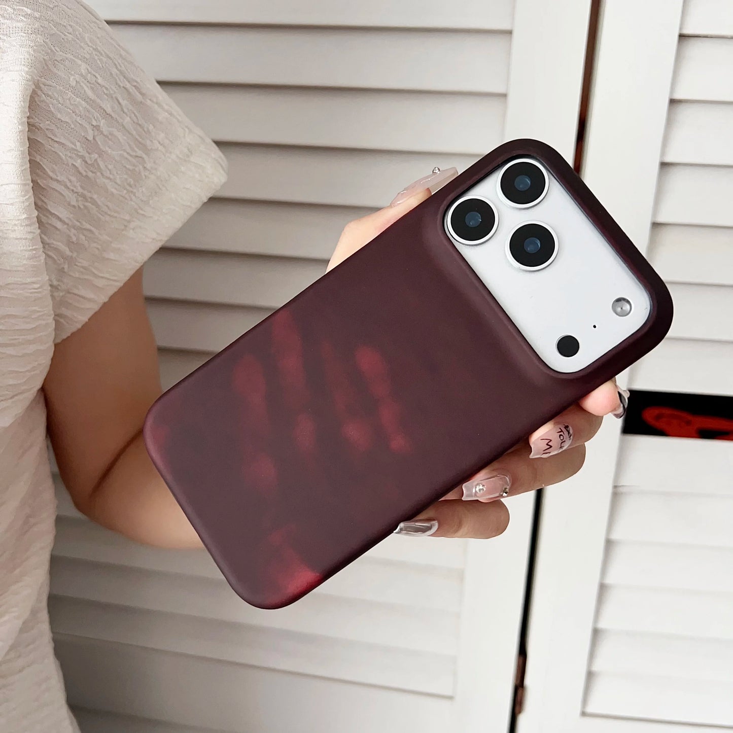 Thermal Sensing Color Changing Phone case for iPhone 17 Air 16 15 14 Plus 13 12 11 Pro Max with Wonderful Sensation Shock Cover