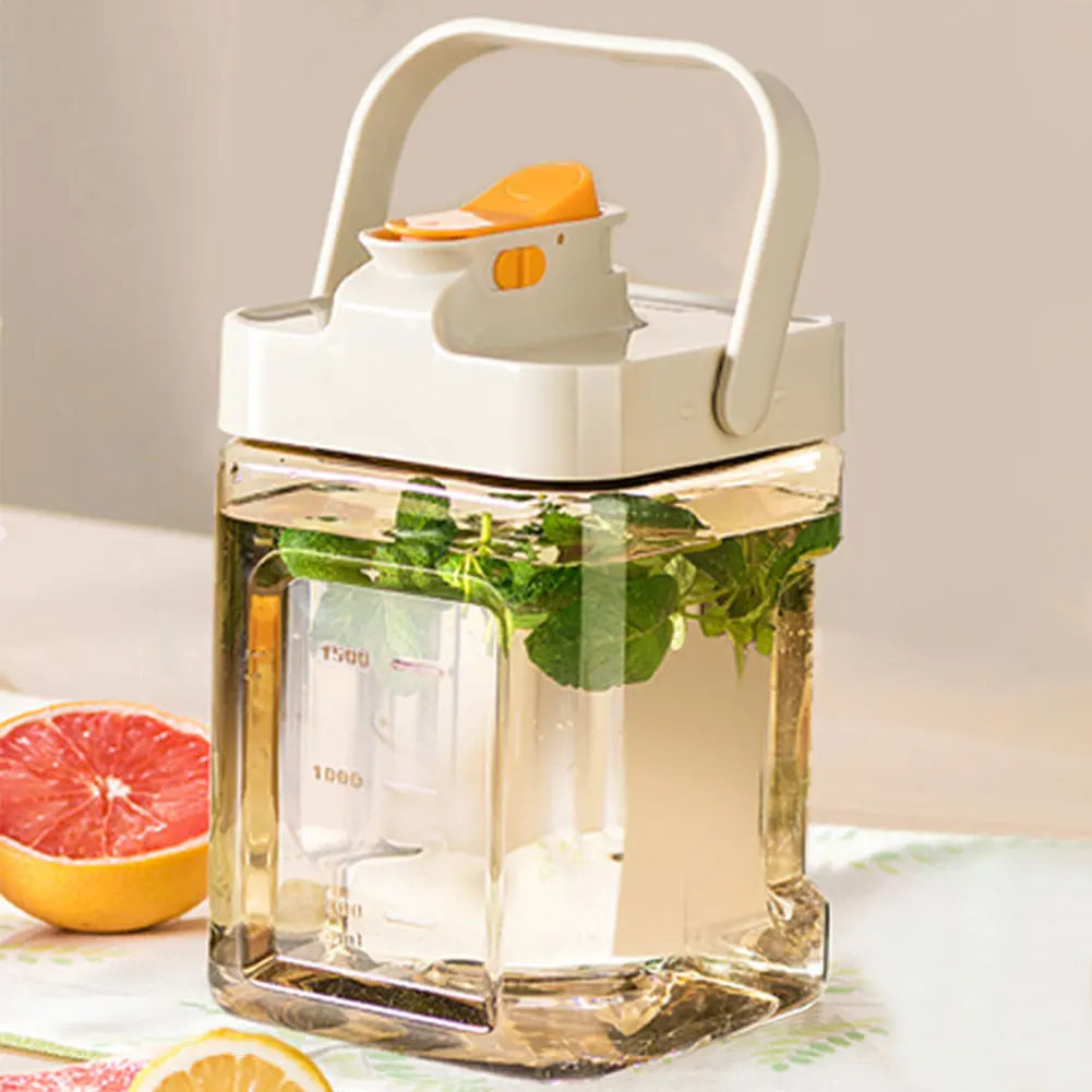2.3L Portable Plastic Drink Dispenser with Spigot Refrigerator Beverage Liquid Drink Container Water Container for Party