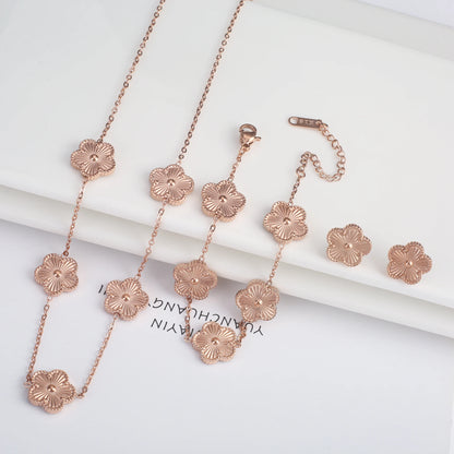 Hot Sale Stainless Steel Laser Five Leaf Flower Petal Adjustable Clover Bracelet Classic for Woman Girl Brand Jewelry Party Gift