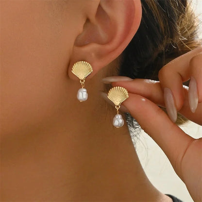 Summer Starfish Imitation Pearl Drop Earrings for Women Fashion Metal Shell Earring Summer Day Beach Vacation Style Jewelry Gift