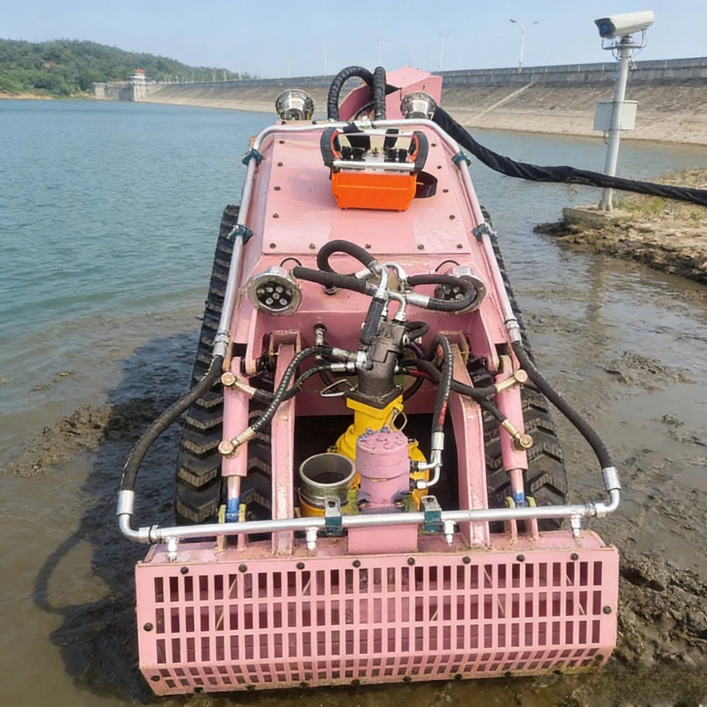 Customized Underwater Dredging Robot Fully Automatic Reusable for River Channel Septic Tank Cleaning