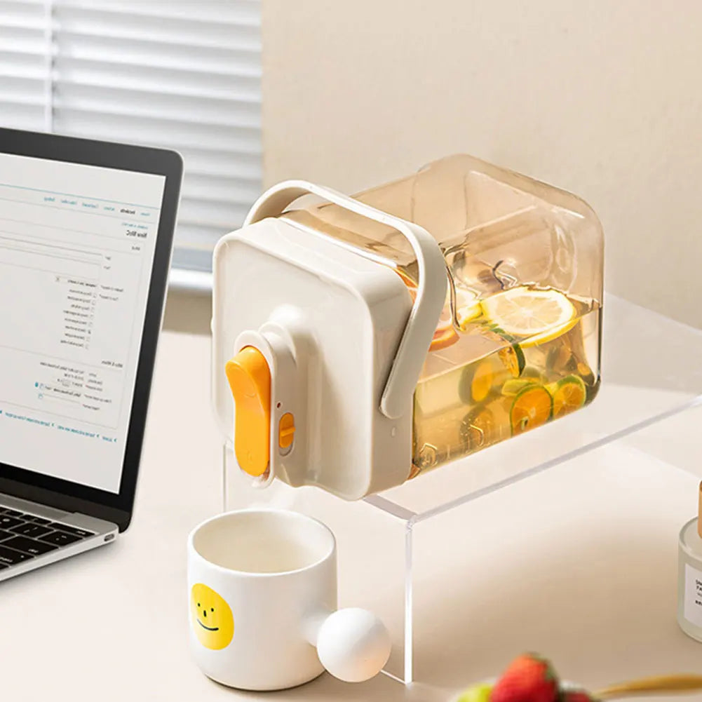 2.3L Portable Plastic Drink Dispenser with Spigot Refrigerator Beverage Liquid Drink Container Water Container for Party Picnic