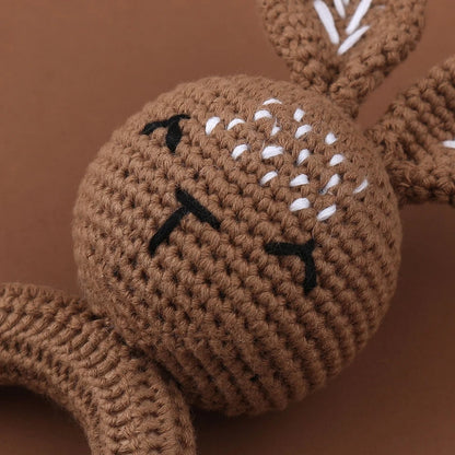 Bunny Baby Wooden Teether Crochet Giraffe Rattle Toy BPA Free Wood Rodent Rattle Baby Mobile Gym Custom logo Educational