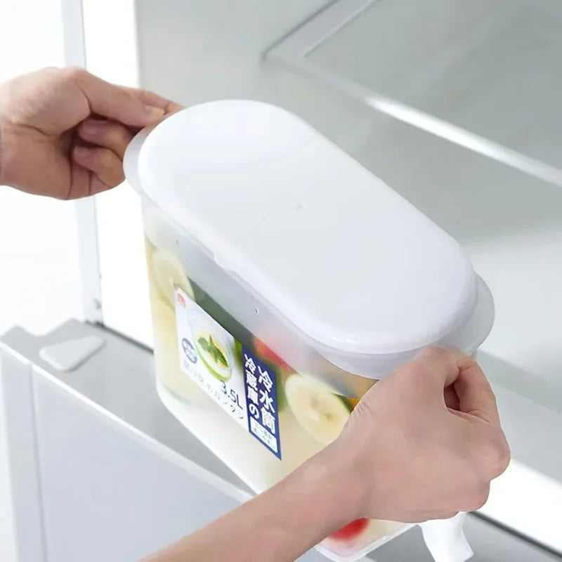 Refrigerator Water Dispenser with Faucet Cover Drinking Water Kettle Cold Bottle Juice Cover Household Beverage Milk Storage