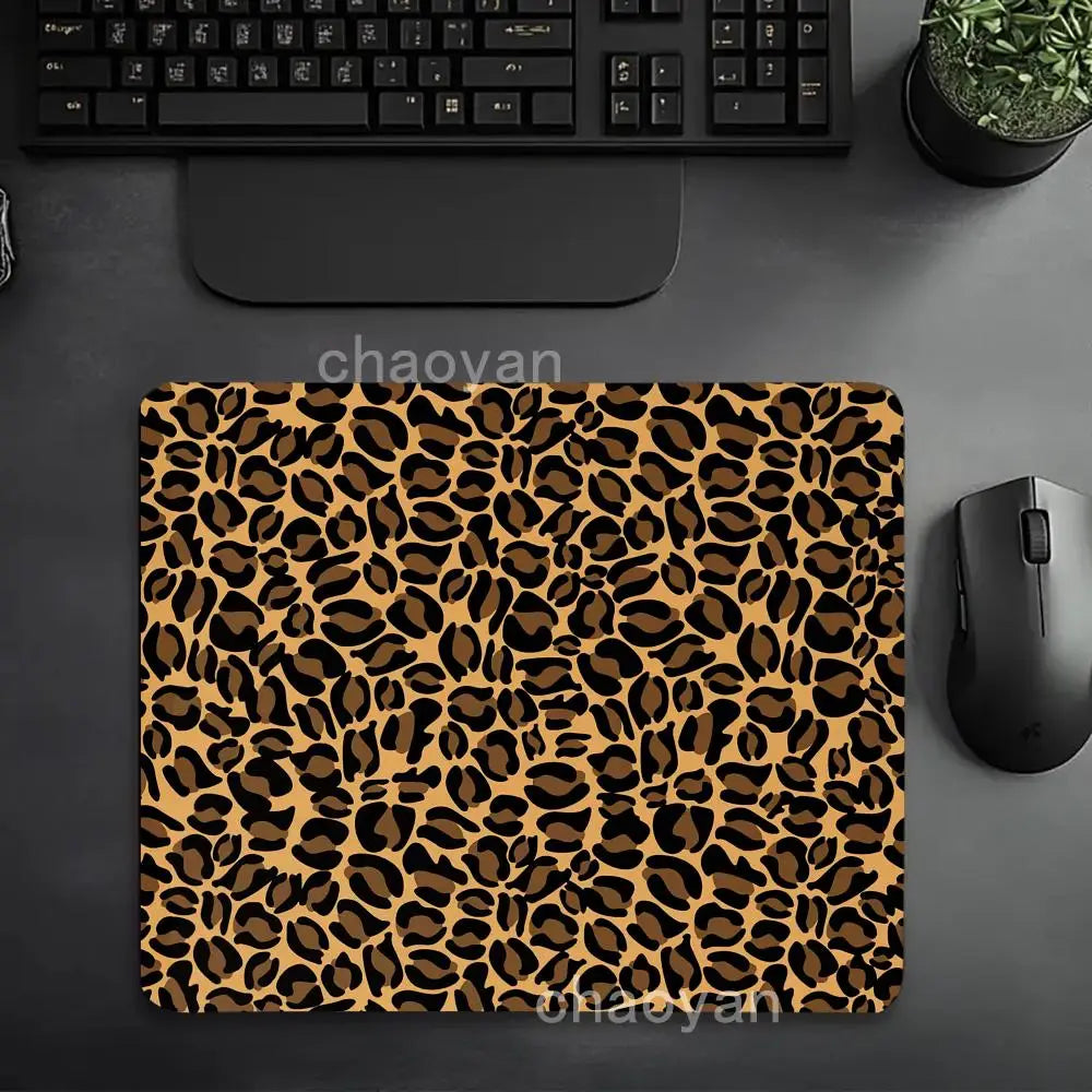 Leopard print pattern   Mouse Pad Large Computer Office Game Table Mats small Rubber Anti-slip Gaming Keyboard desk Pads