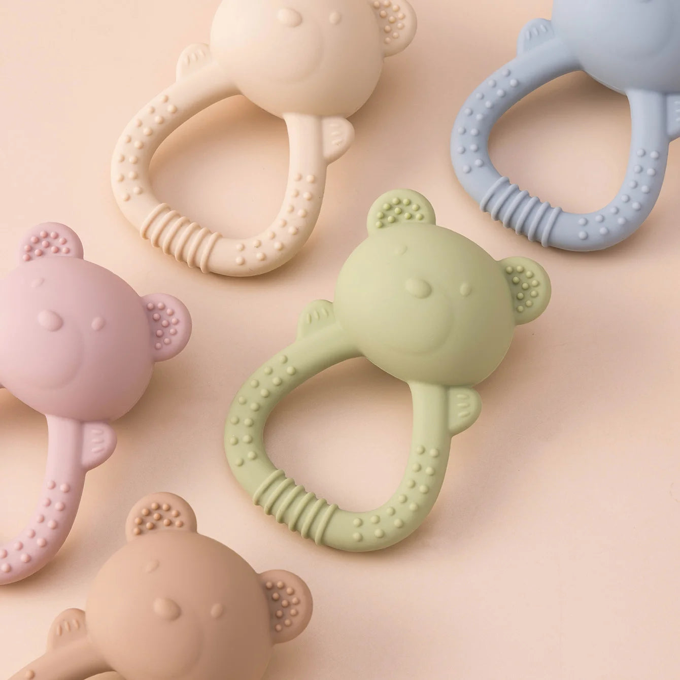 Color Kids 1PCS Silicone Baby Teether Toy BPA Free Chewing Ring Rattle Safe Teething Infant Soothing Gums Baby Shower Gift