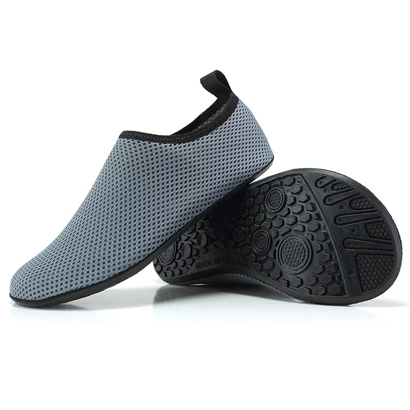2023 Couple Aqua Shoes Summer Lightweight Men Water Shoes Quick-drying Women Beach Shoes Soft Anti-slip Sneakers Free Shipping
