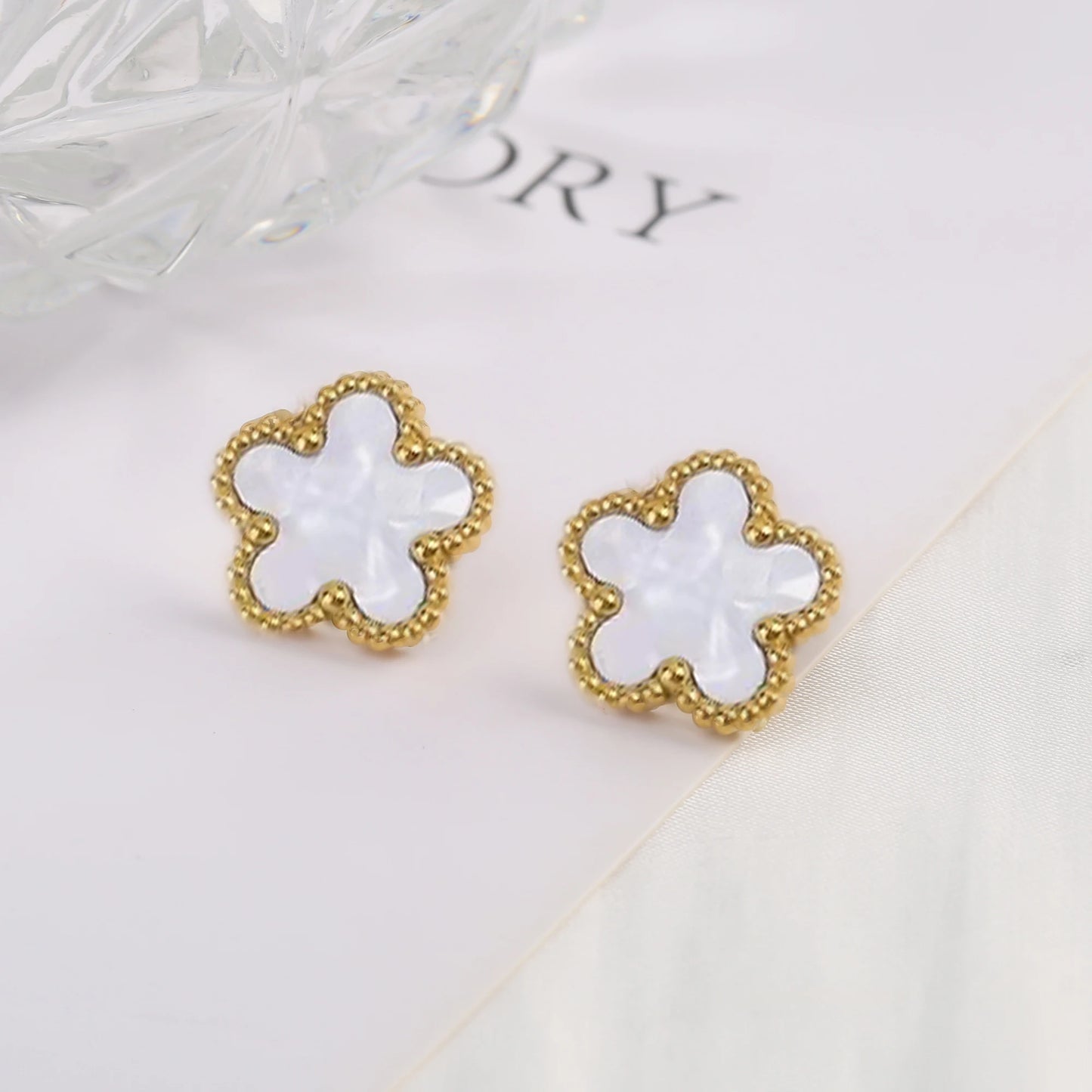 Hot Sale Stainless Steel Laser Five Leaf Flower Petal Adjustable Clover Bracelet Classic for Woman Girl Brand Jewelry Party Gift