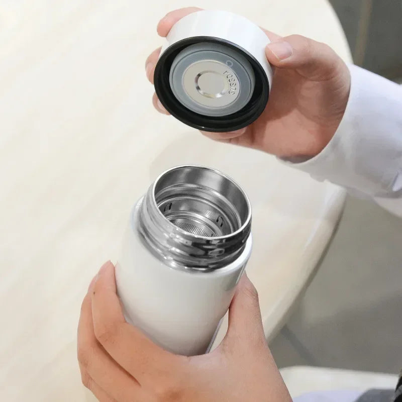 2025 Smart Display 304 Stainless Steel Thermos Cup Vacuum Water Cup for Men and Women Students High Value Office Cup
