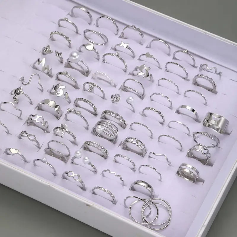 30Pieces Fashion Butterfly Geometric Hollow Ring Set For Women Mix Style Trendy Jewelry Perfect For Daily Wear Party Gifts