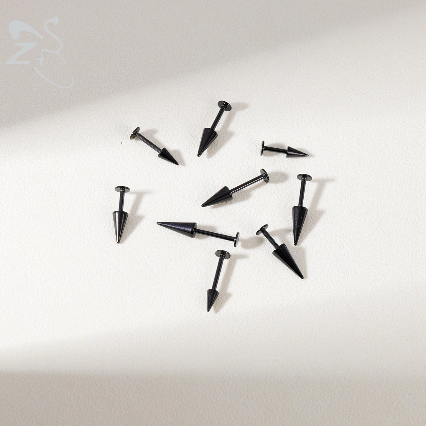 ZS 3pcs/lot 16g Cone Spike Labret Stud Surgical Steel Cartilage Earrings Black Color Barbell Piercing Tragus Helix Rook Jewerly