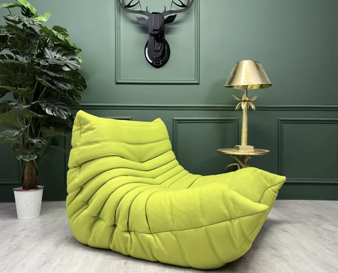 Caterpillar Single Sofa Lazy Couch Tatami Living Room Bedroom Lovely Leisure Single Chair Reading Chair Balcony Rocking Chair